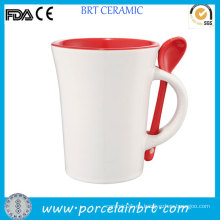 Rojo, interior, novedad, café, taza, cuchara